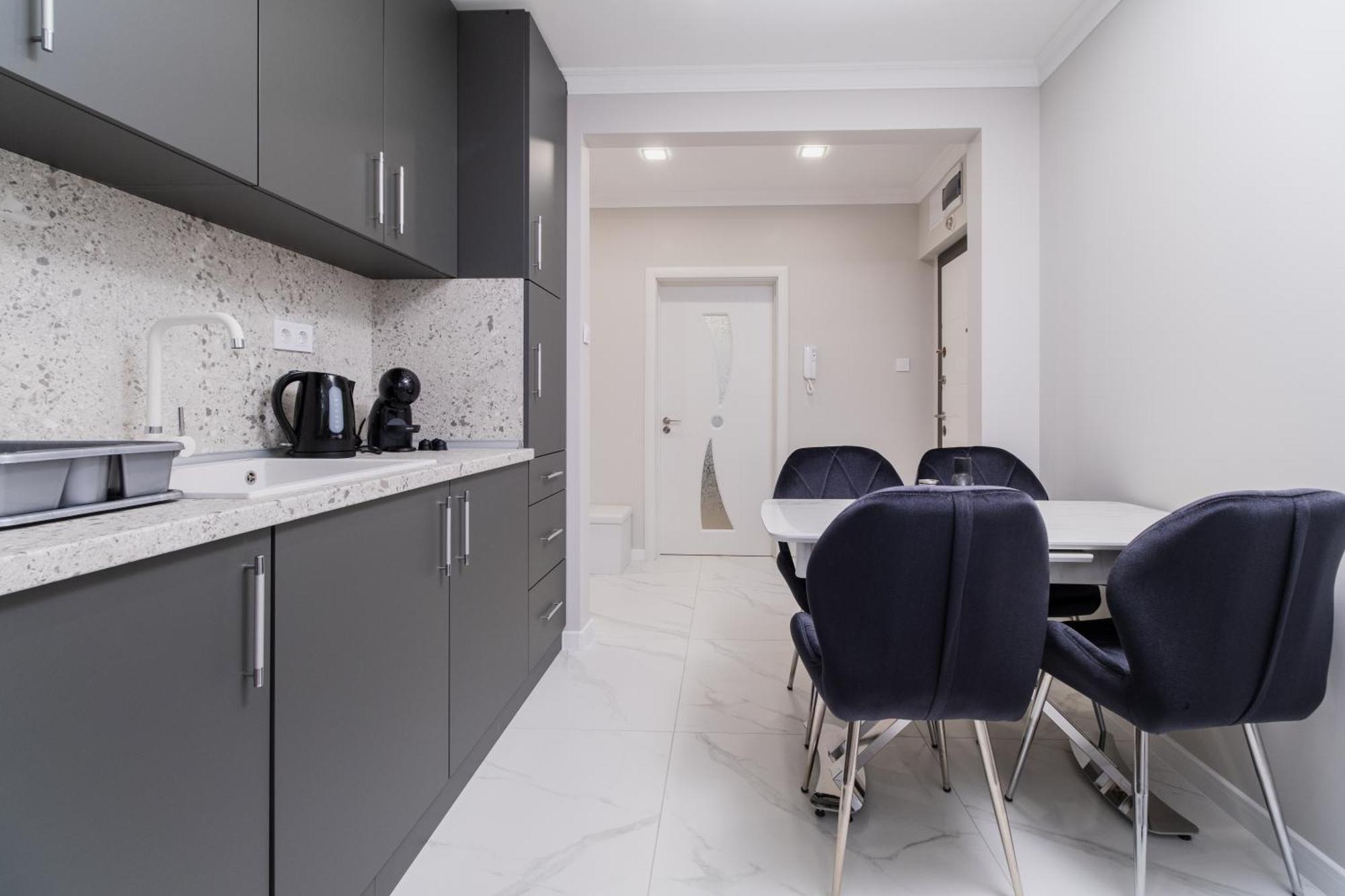 Gorgeous 2-Bedroom Apartment Plovdiv Exterior photo